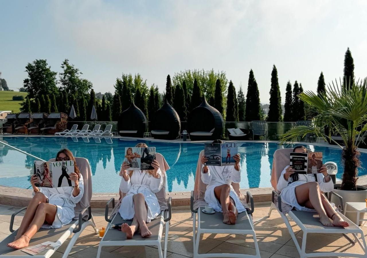 Wellness & Spa Hotel Kaskady Sliač Eksteriør bilde