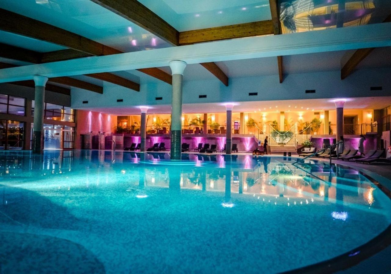 Wellness & Spa Hotel Kaskady Sliač Eksteriør bilde