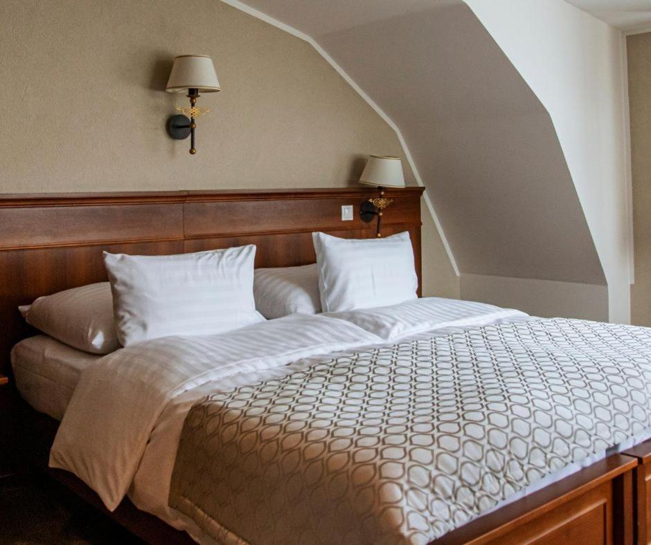 Wellness & Spa Hotel Kaskady Sliač Eksteriør bilde